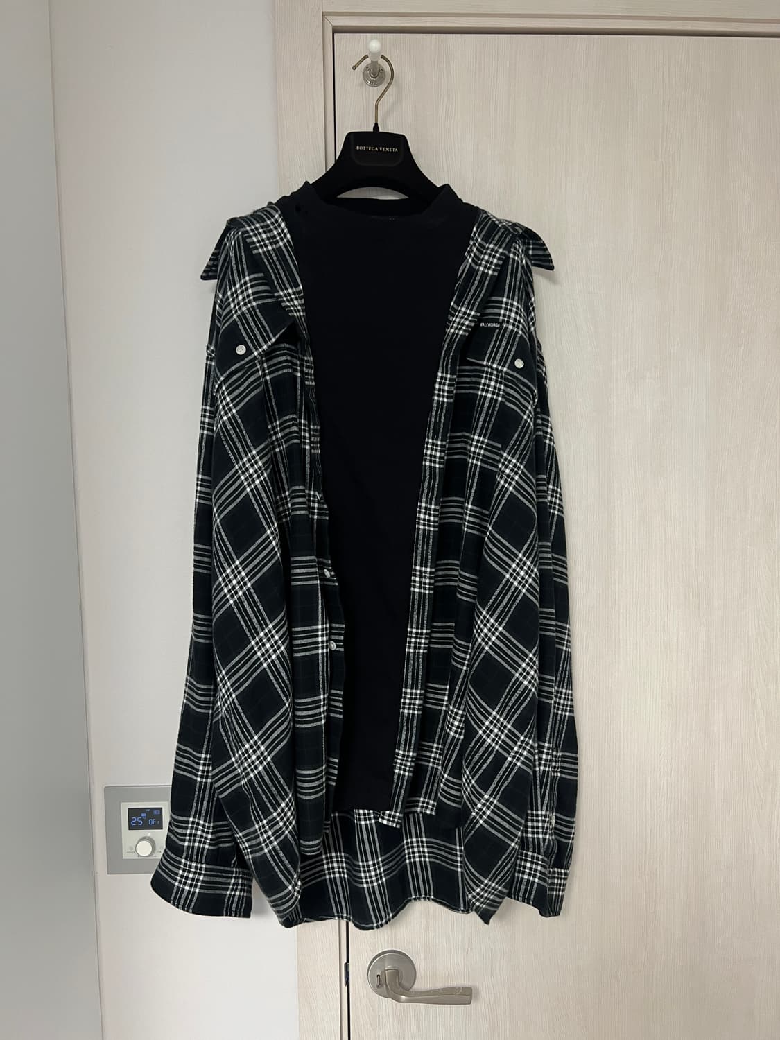 [3] 발렌시아가 트롱프뢰유 레이어드 셔츠 티셔츠 상품이미지1