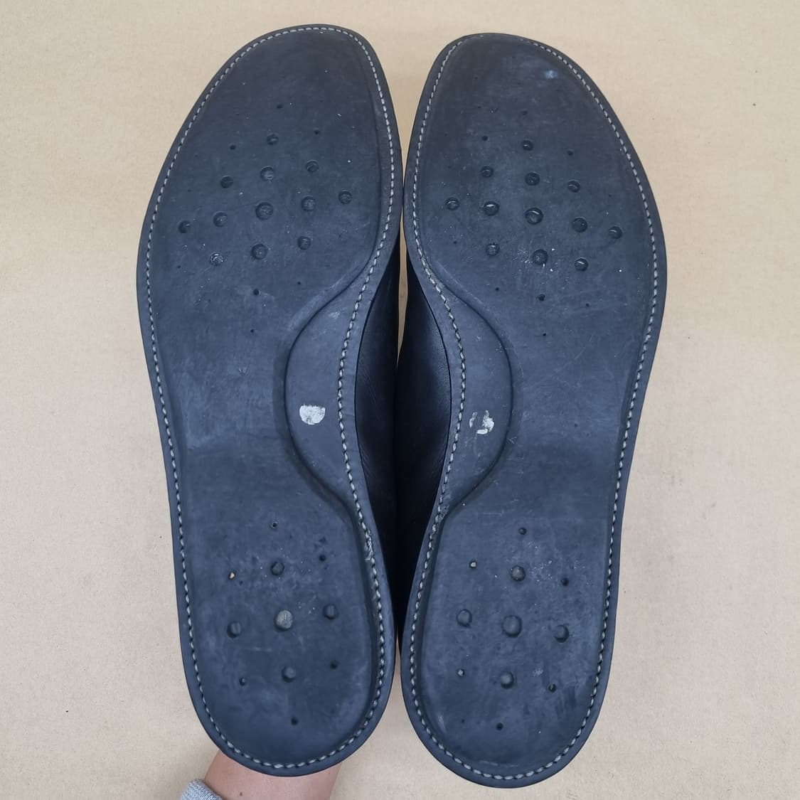 정품 프라다 남성로퍼 12 300 상품이미지5