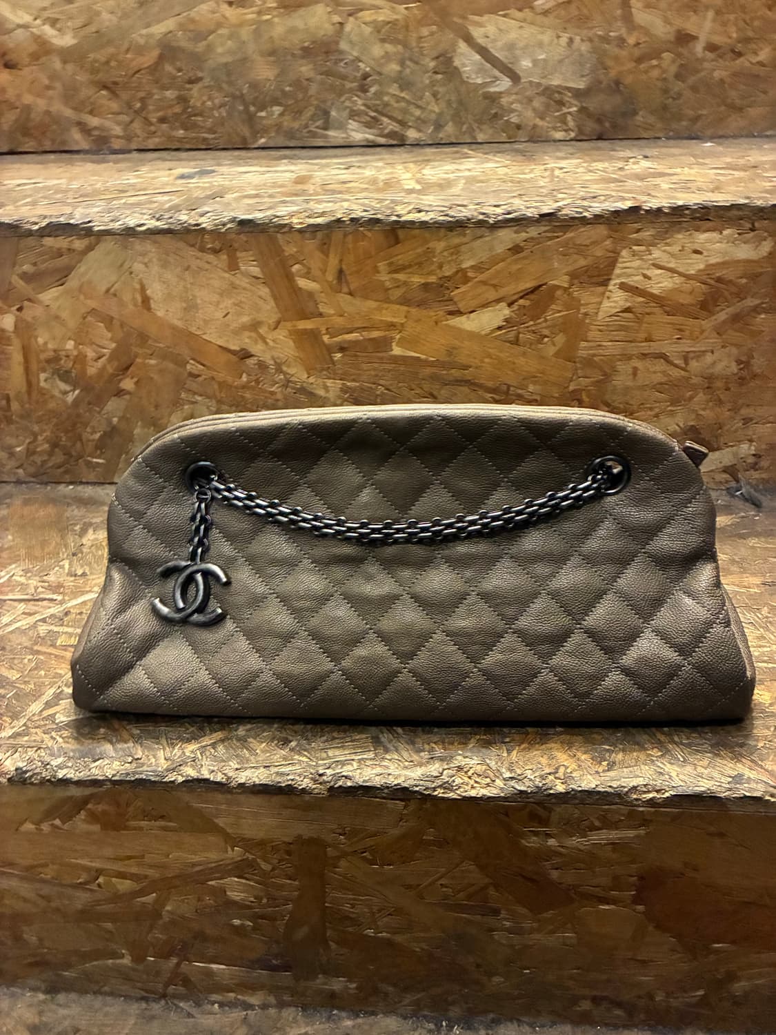 CHANEL 샤넬 정품 마드모아젤 볼링백 상품이미지1