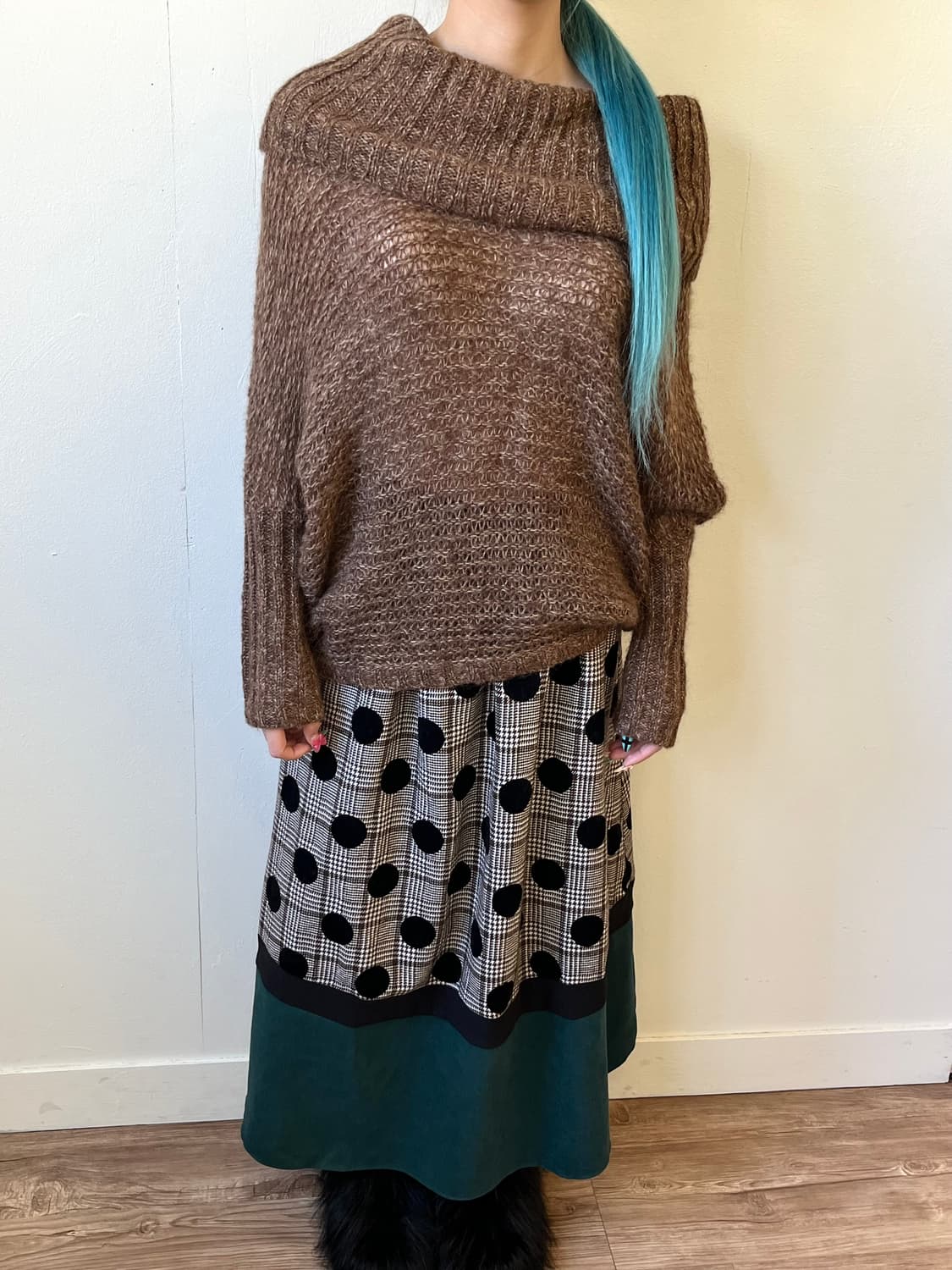 COLLAGE 오픈숄더 알파카 터틀넥 상품이미지7