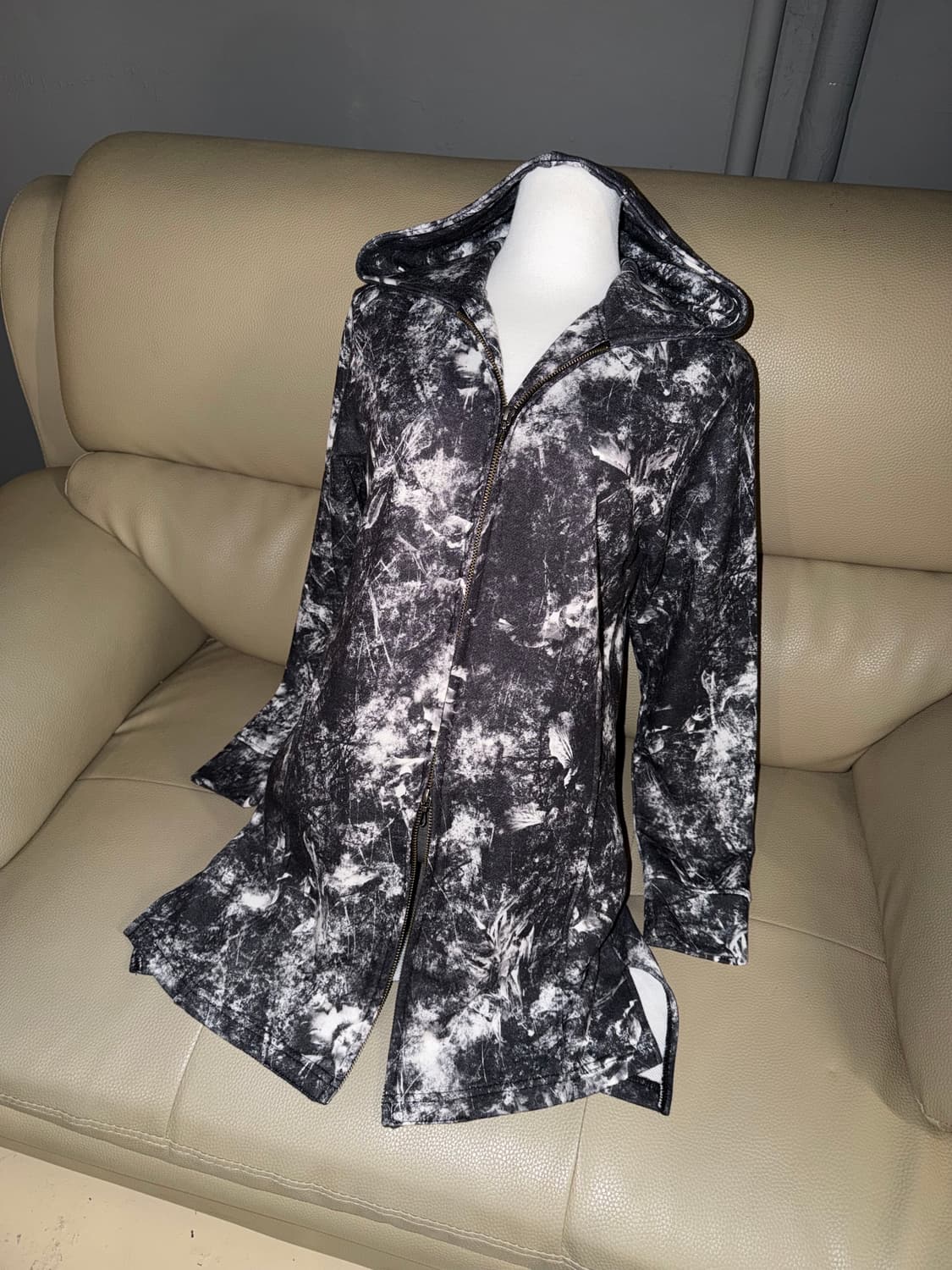FUGA smoking pattern hood zip-up 상품이미지1