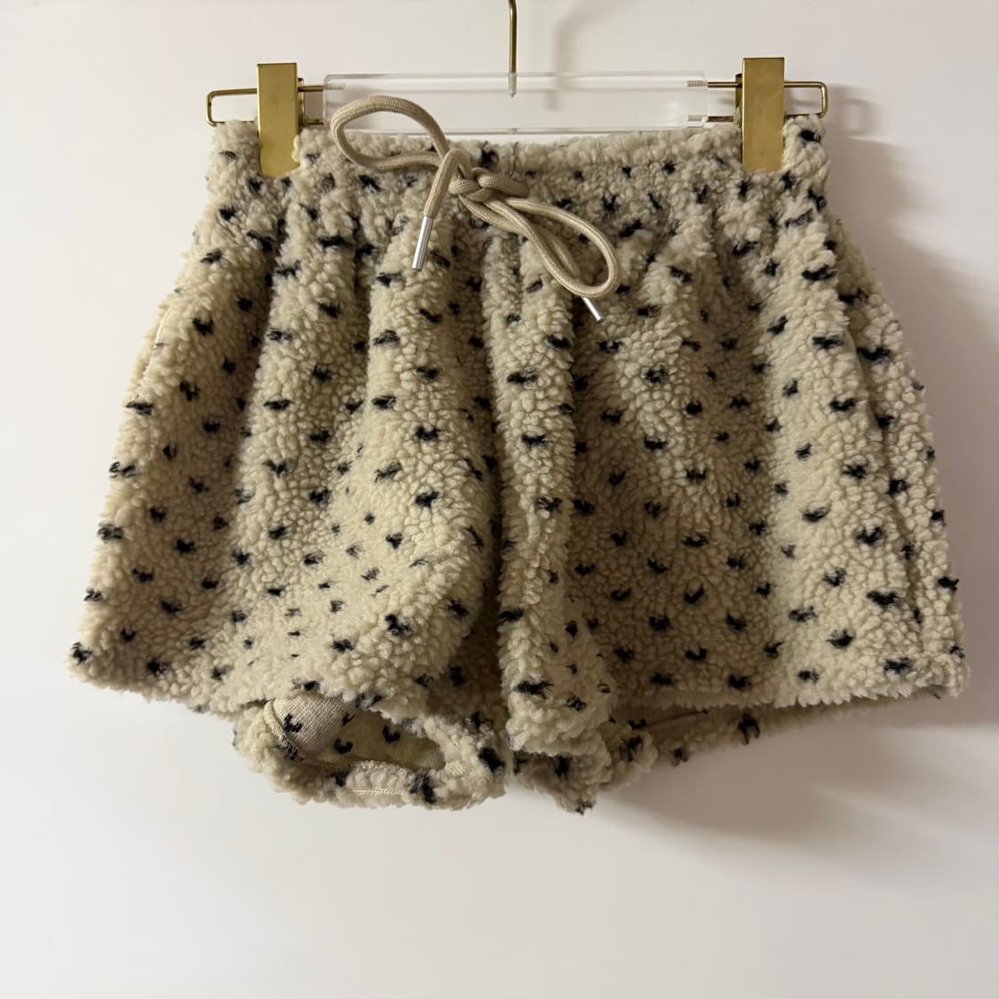 새상품 여자 도트 뽀글이 반바지 상품이미지1