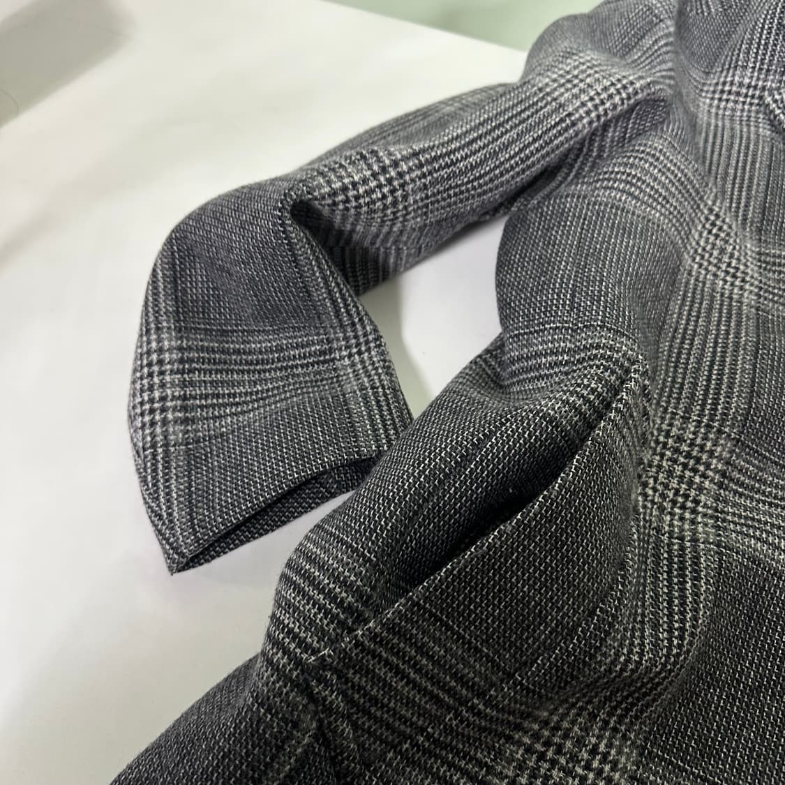 L 100 헤지스 검그레이 하운드투스체크 울 싱글코트 상품이미지3