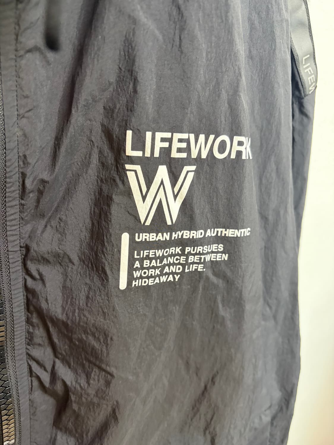 라이프워크 바람막이 상품이미지2