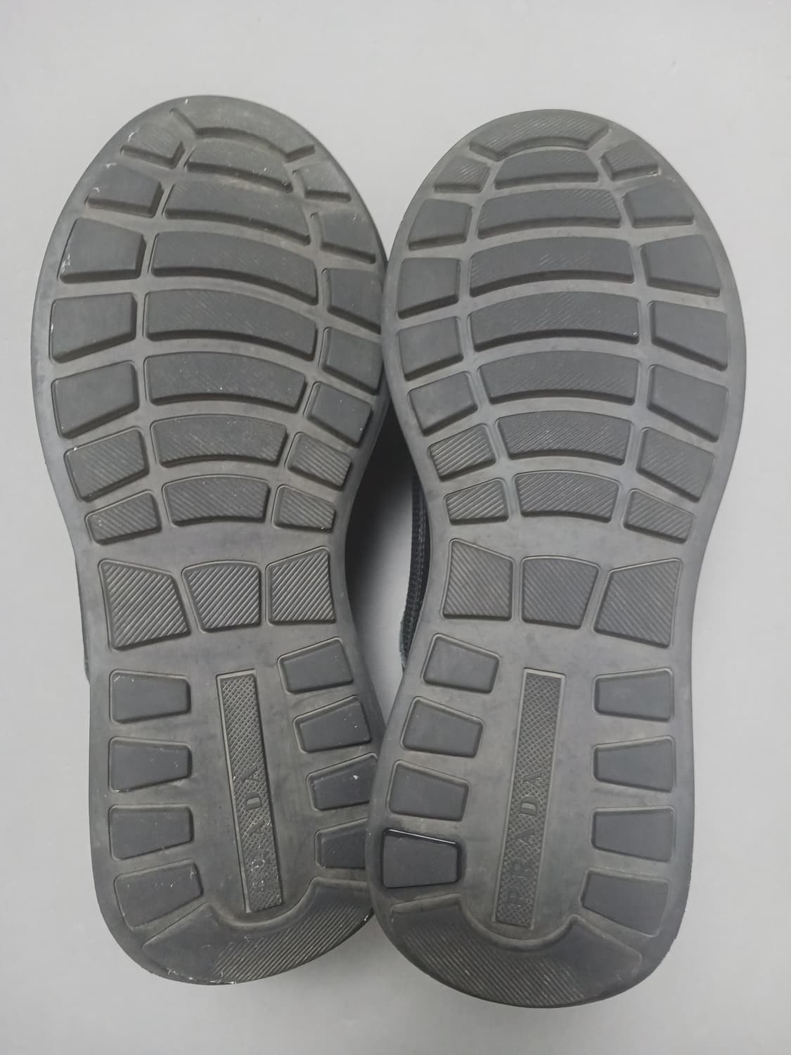 [270] 프라다 스카모시아토 벨크로 스니커즈 운동화 상품이미지9