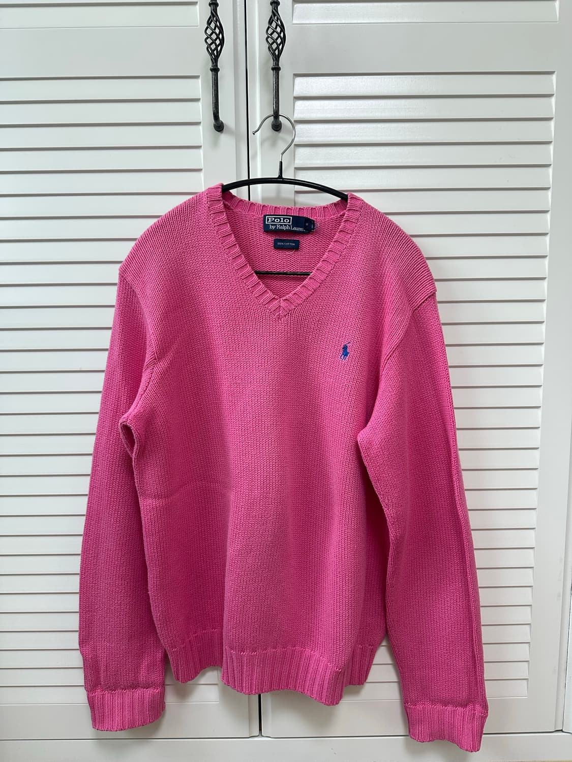 폴로 브이넥 핑크 니트 상품이미지1