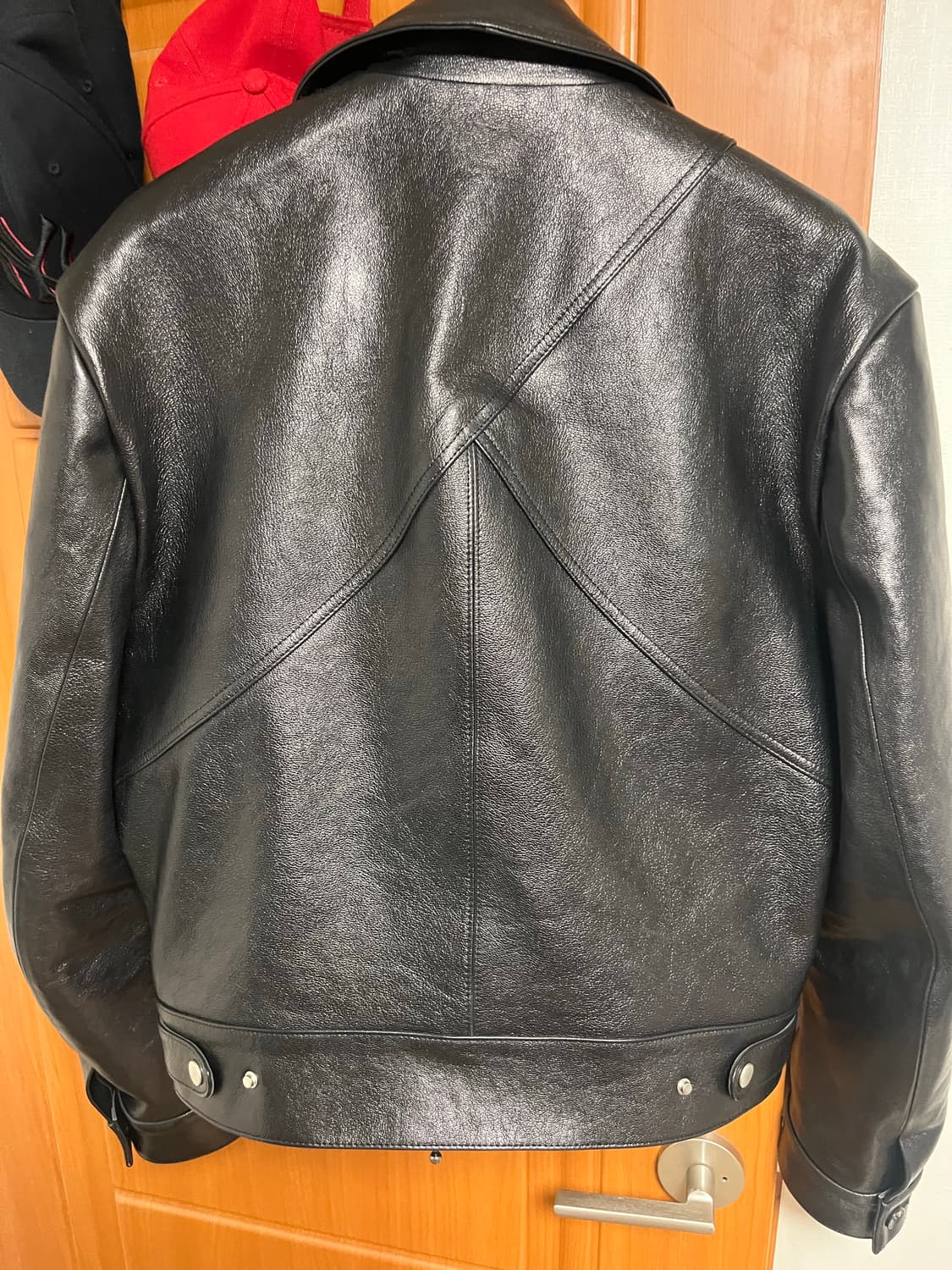 웨이비니스 크롭 레더 자켓 2사이즈 상품이미지2