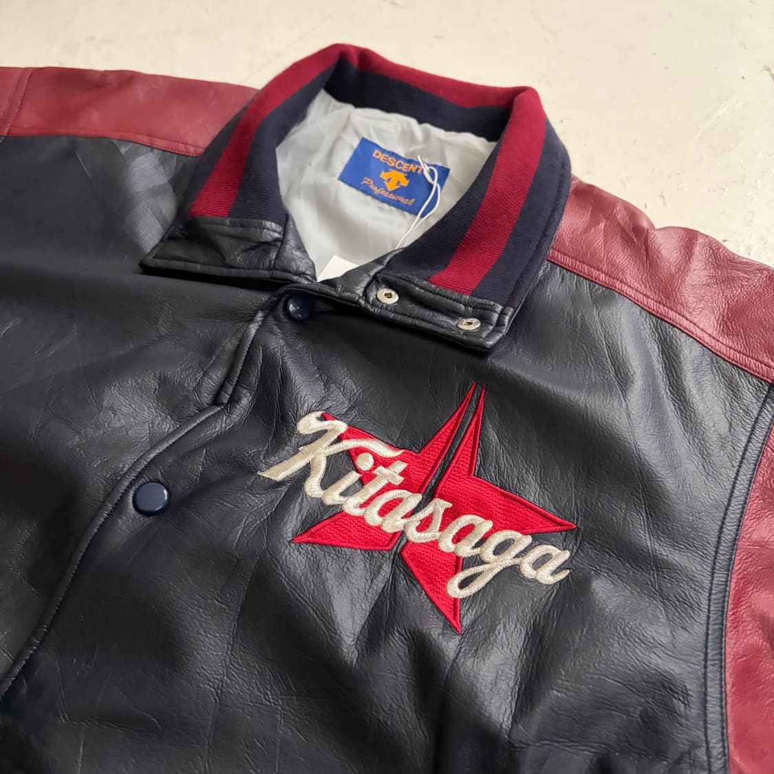 데상트 Kitasaga 빈티지 바시티 자켓 L 상품이미지4