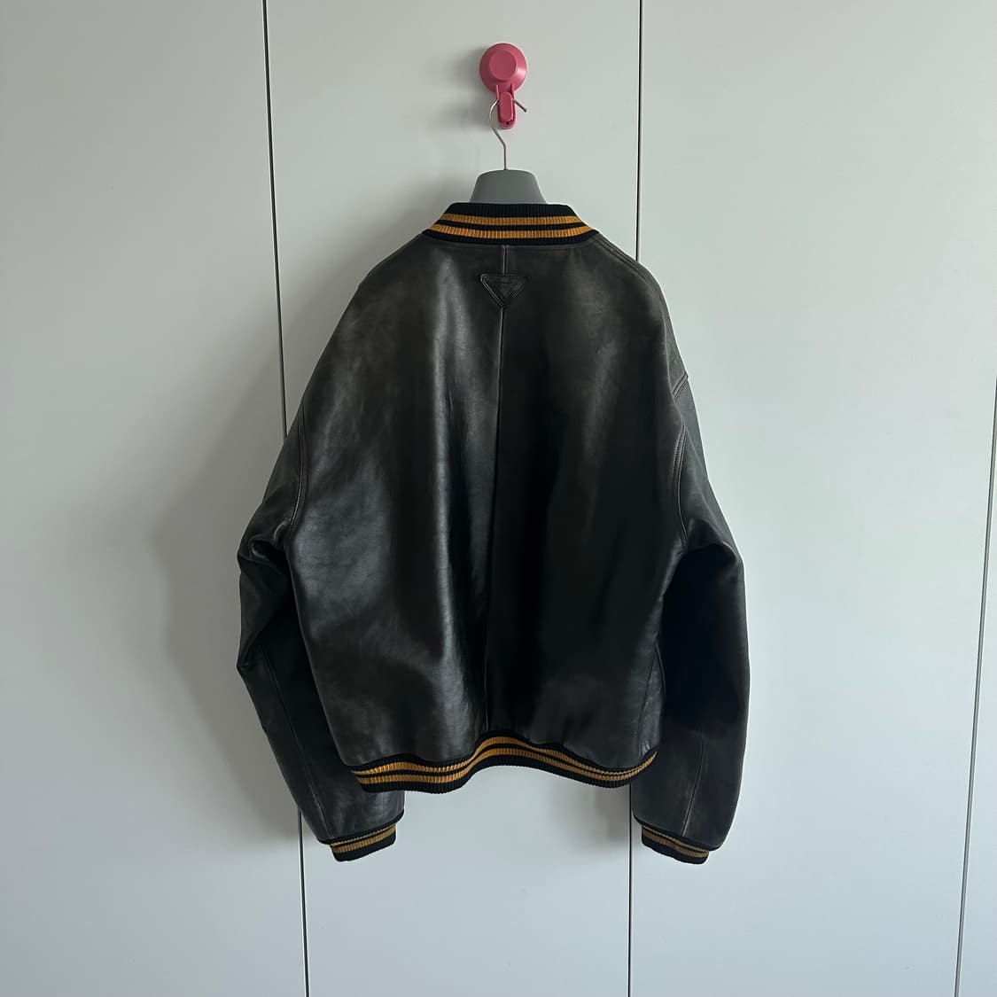 프라다 라프시몬스 레더 바시티자켓 상품이미지2