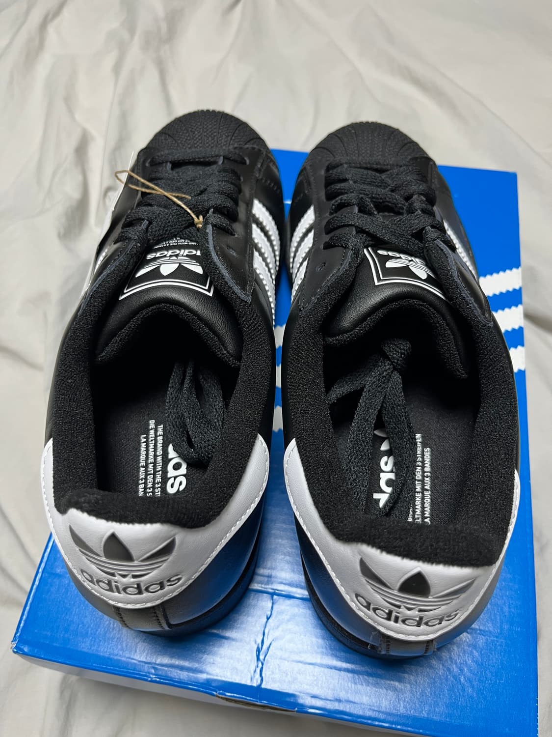 [255] 아디다스 슈퍼스타 2 블랙 새상품 상품이미지3