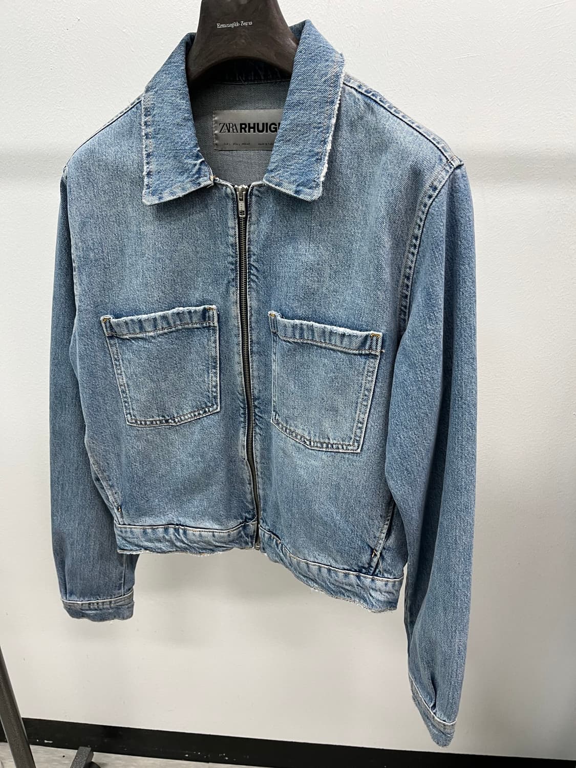 100) ZARA RHUIGI 콜라보 데님자켓  상품이미지3