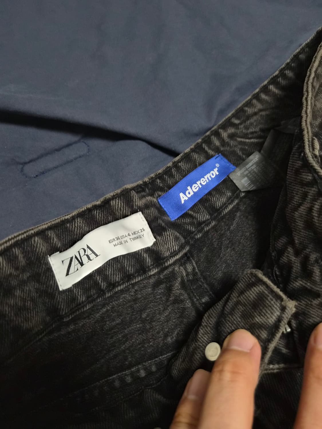 아더에러 자라 슬릿진 블랙진 흑청 데님 36 사이즈 상품이미지3