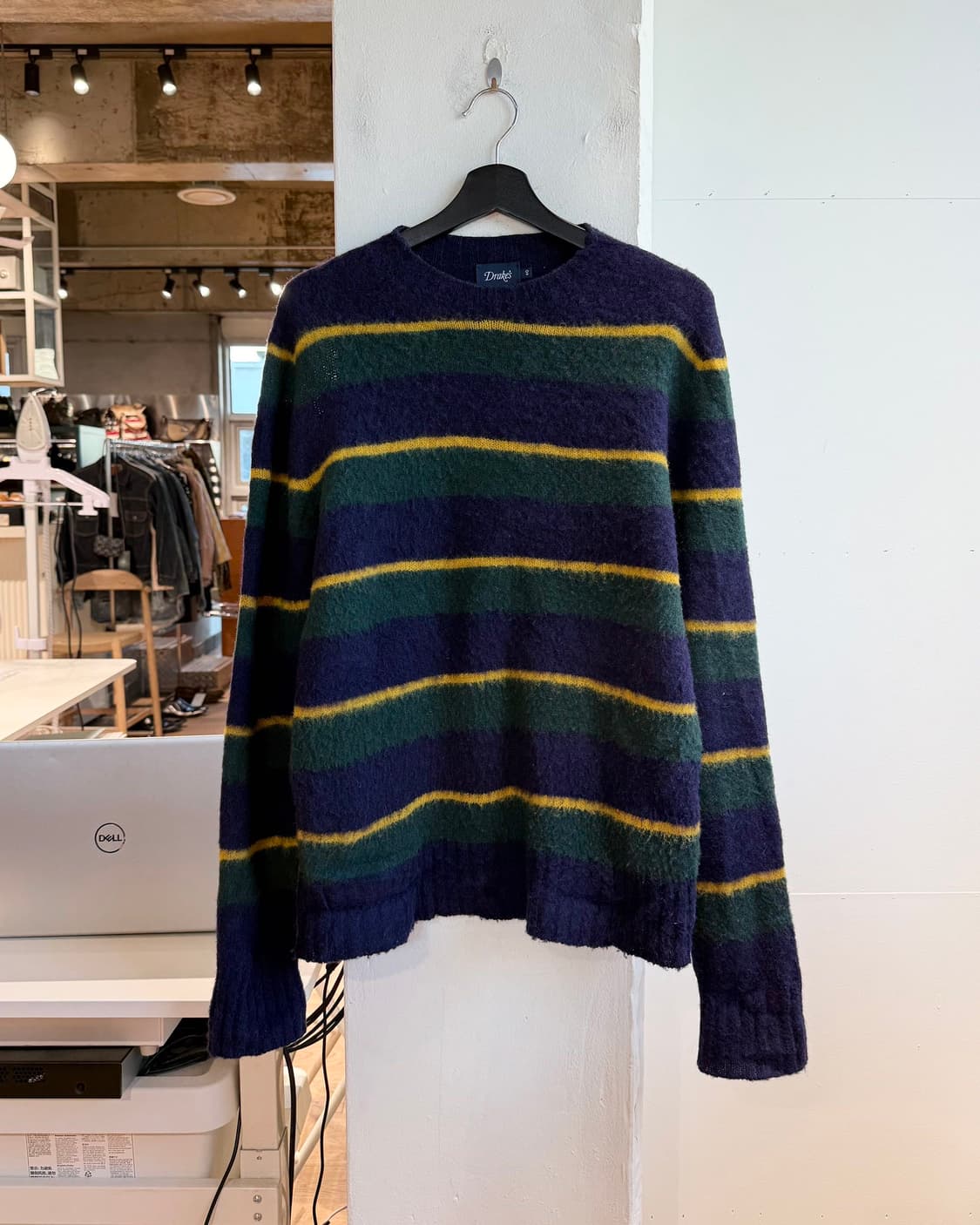 드레익스 네이비 스트라이프 라나버진울 니트  상품이미지2