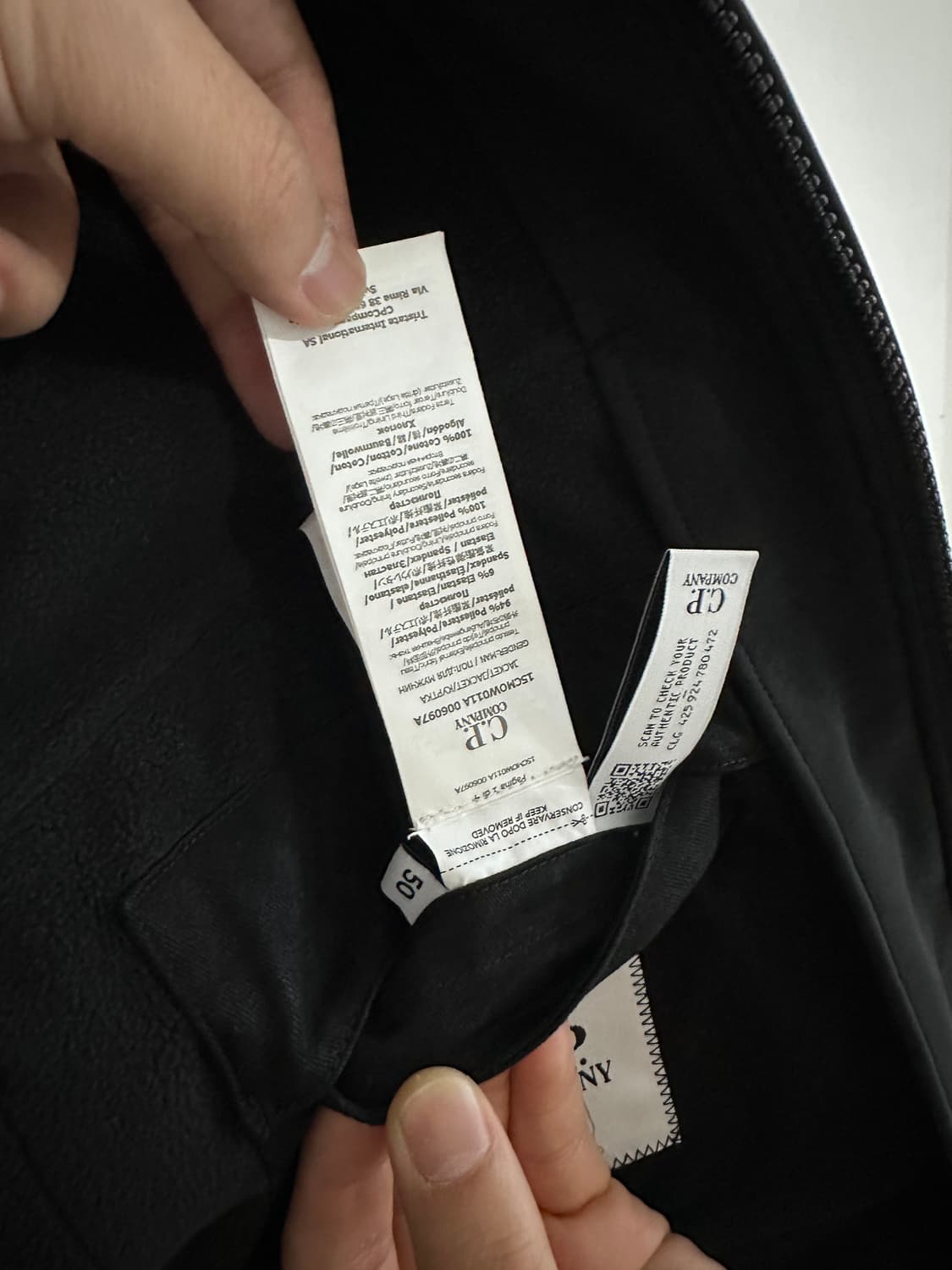 C.P. 컴퍼니 쉘-R 봄버 자켓 블랙 - 23FW 상품이미지7