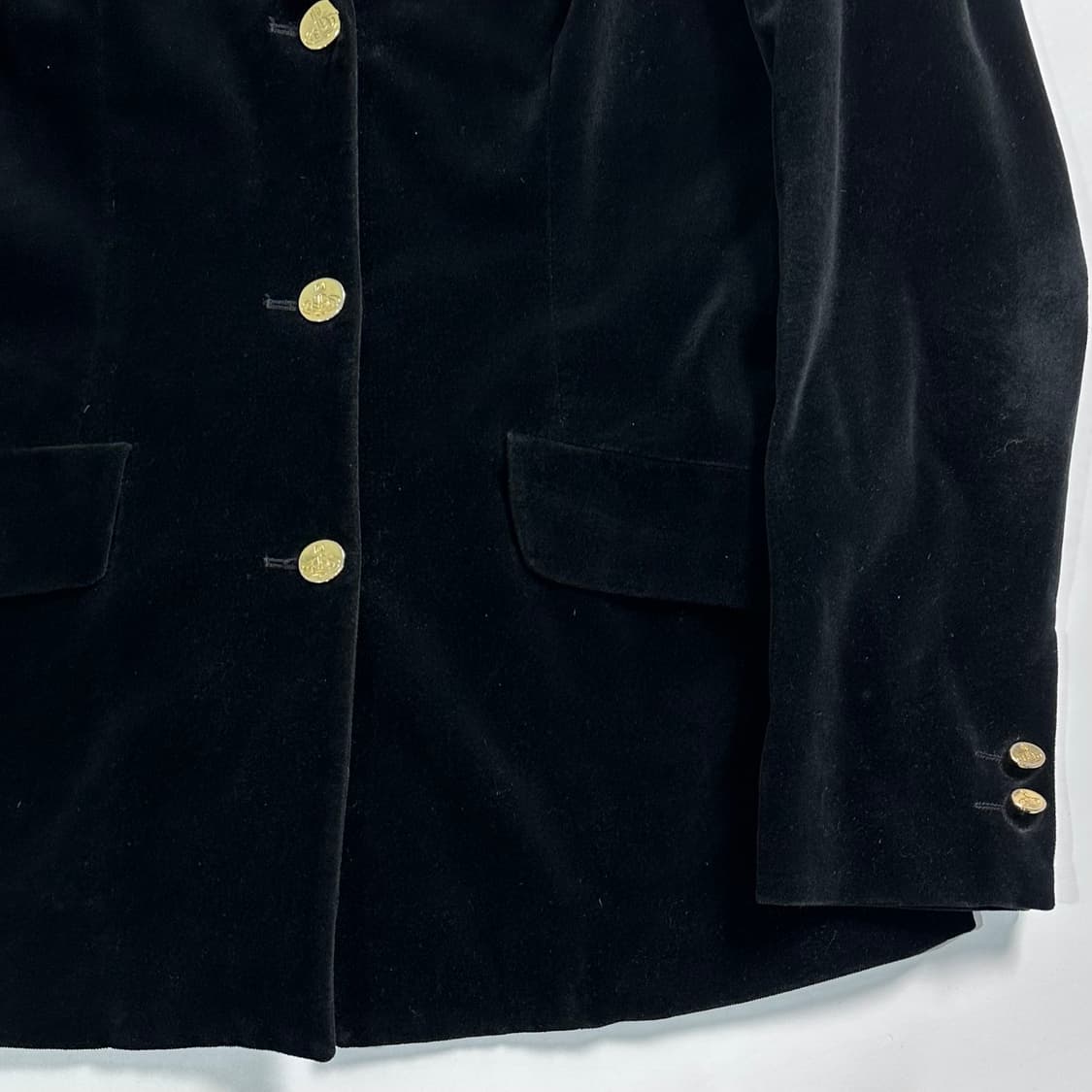 비비안웨스트우드 블랙 벨벳 블레이저 자켓 상품이미지4