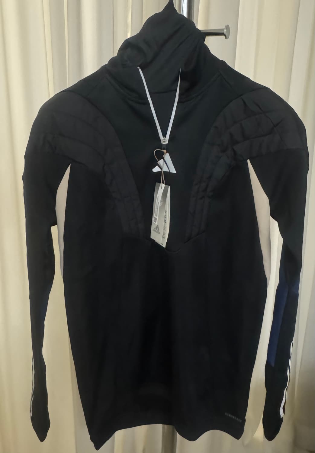 아디다스  티로 23 컴피티션 윈터라이즈드 탑  상품이미지2