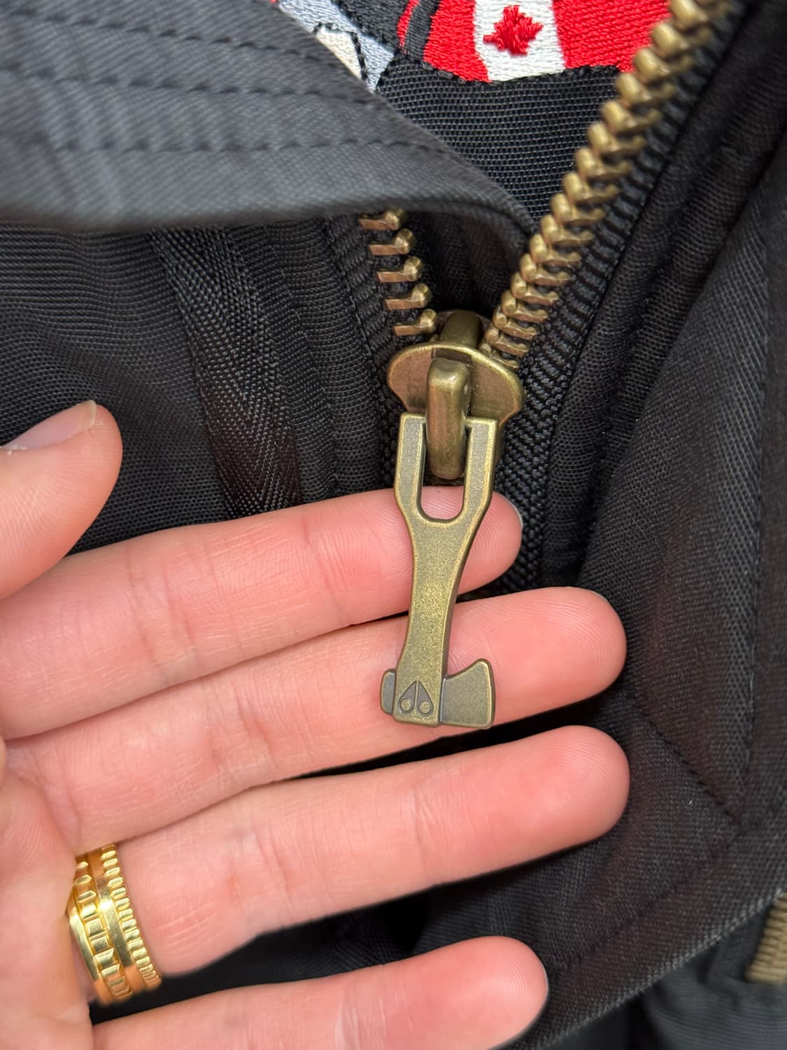 무스너클 쓰리쿼터 금장 상품이미지5