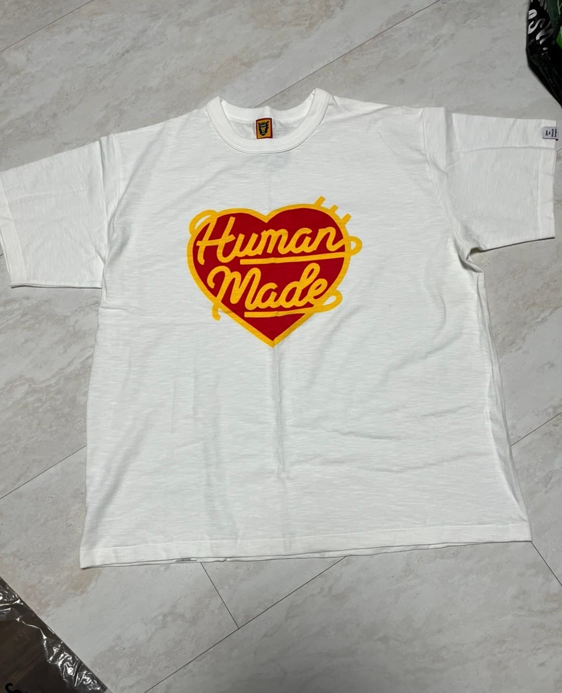 새상품 휴먼메이드 하트로고 반팔 L사이즈 상품이미지5