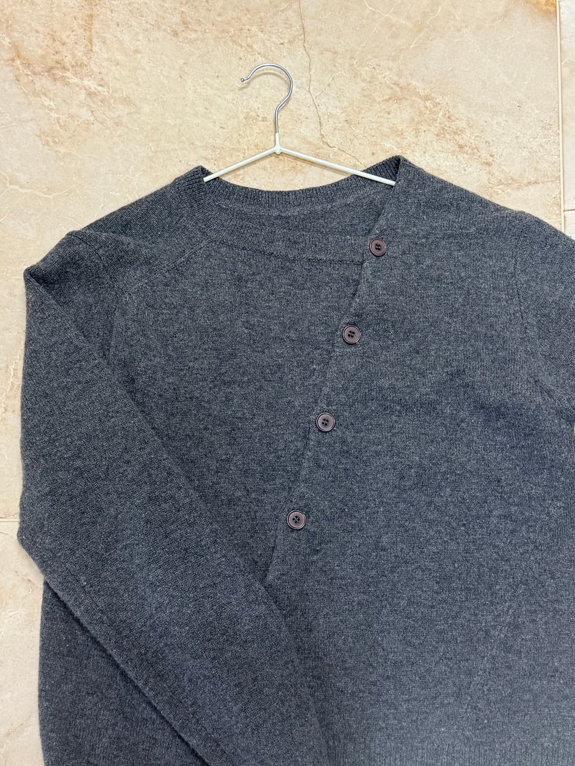 éé 사선 가디건 차콜 L 상품이미지1