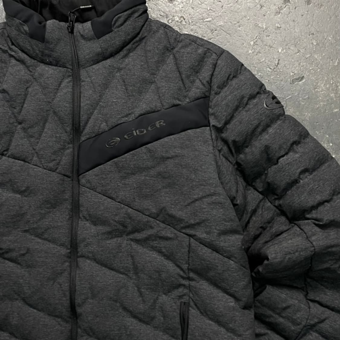 100 아이더 경량패딩  상품이미지2