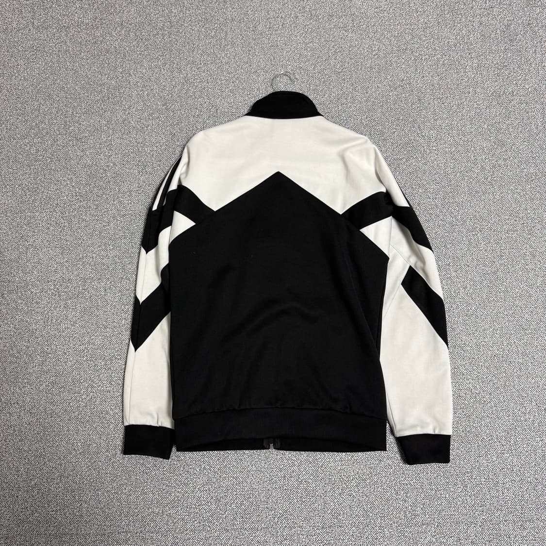 아디다스 팜스톤 져지 범고래 오레오 M 블랙 화이트 트랙탑 상품이미지2