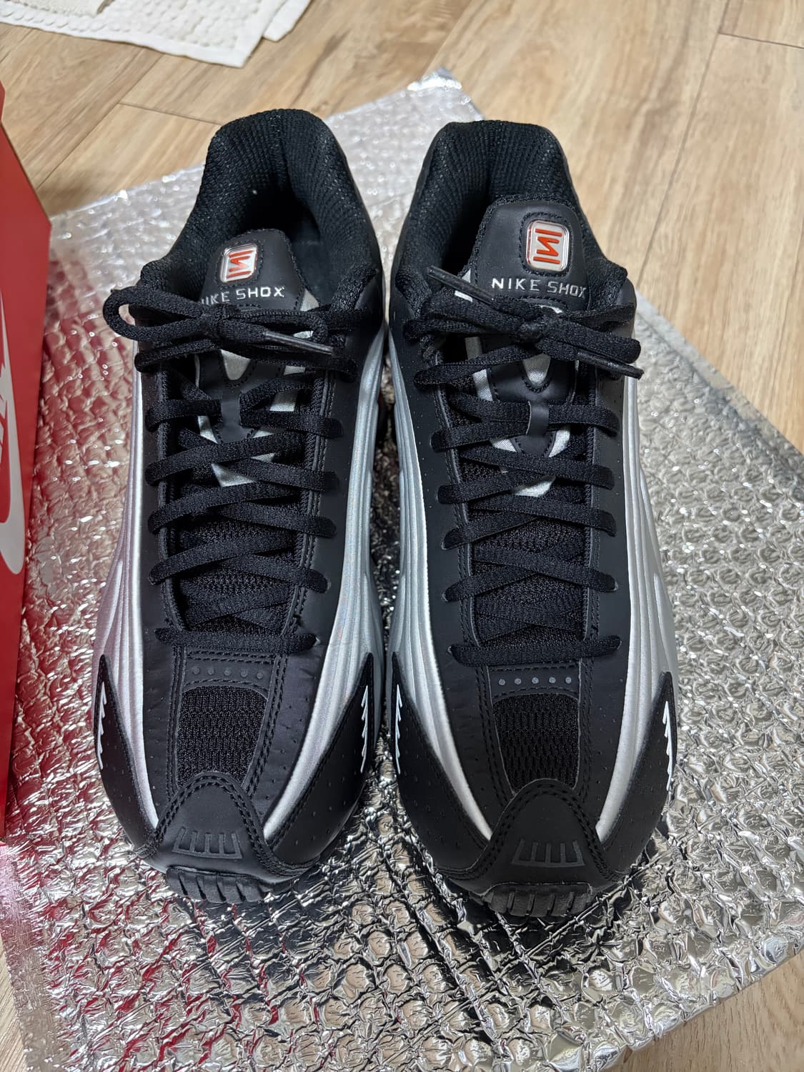 나이키 샥스 270 상품이미지3