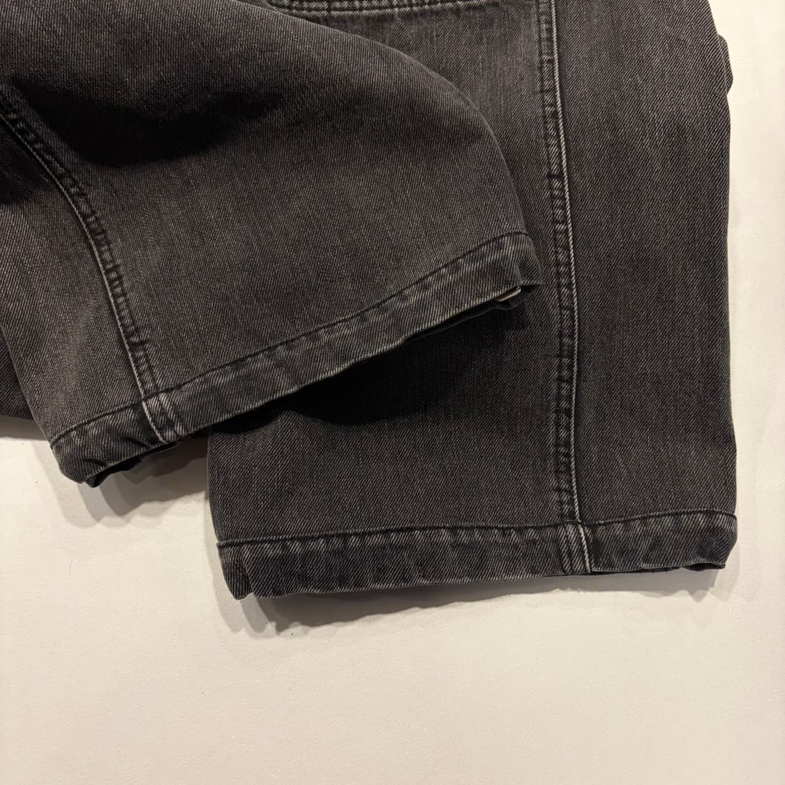 [76] 24FW 솔리드옴므 와이드 블랙 데님 카고 바지 팬츠 D329 상품이미지5
