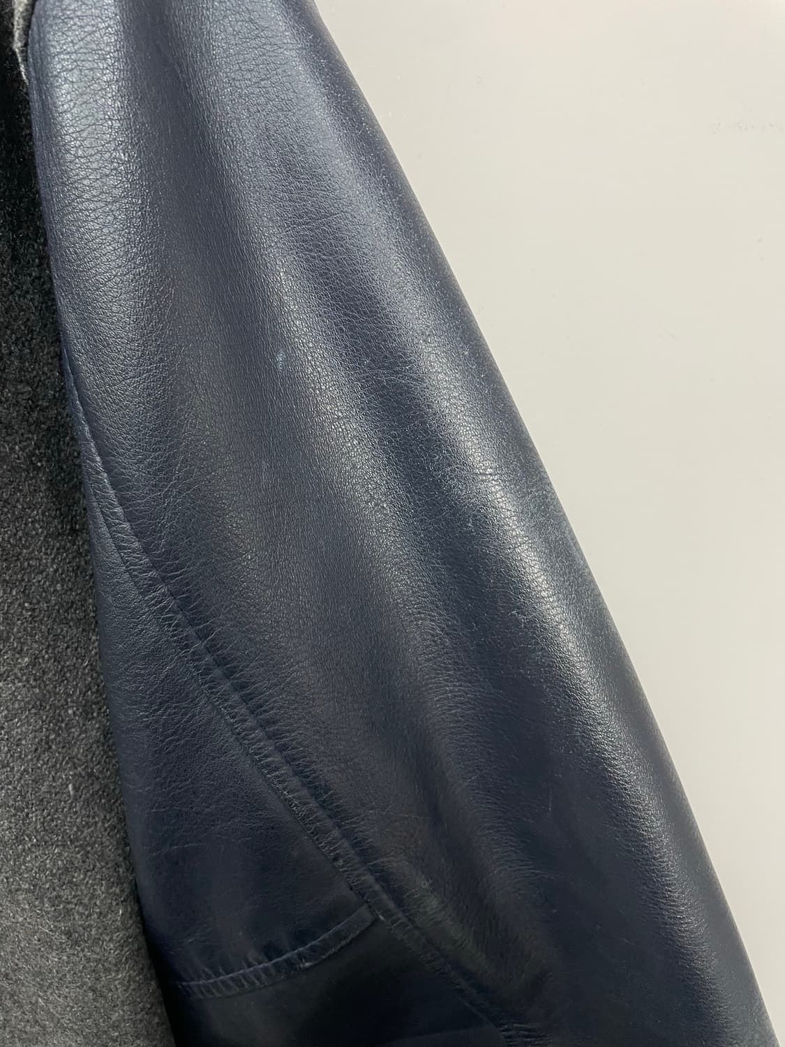 리복 90s 올드스쿨 레더 모직 배색 바시티 자켓 H2246 상품이미지10