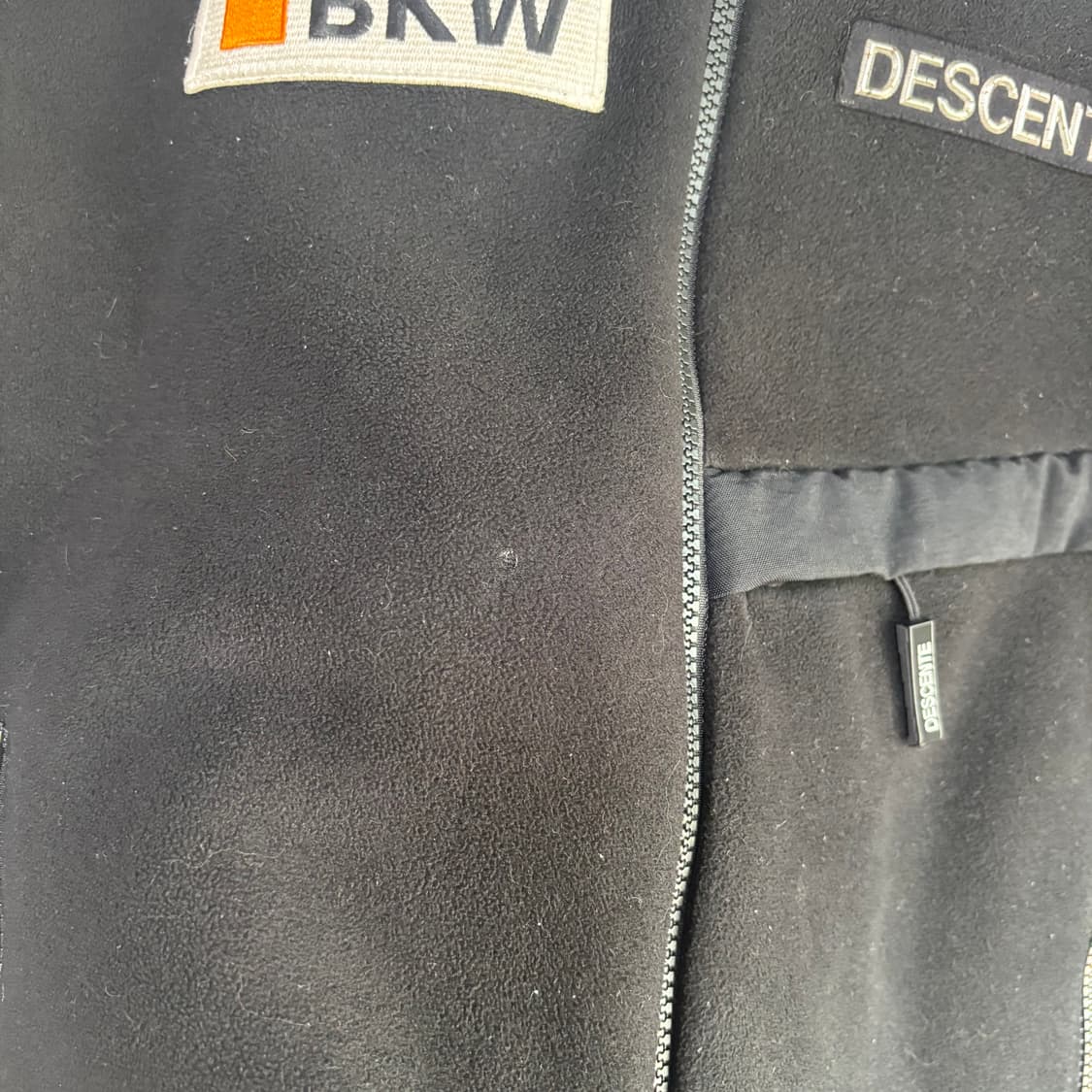 데상트 아우디 스위스 스키팀 플리스 상품이미지4