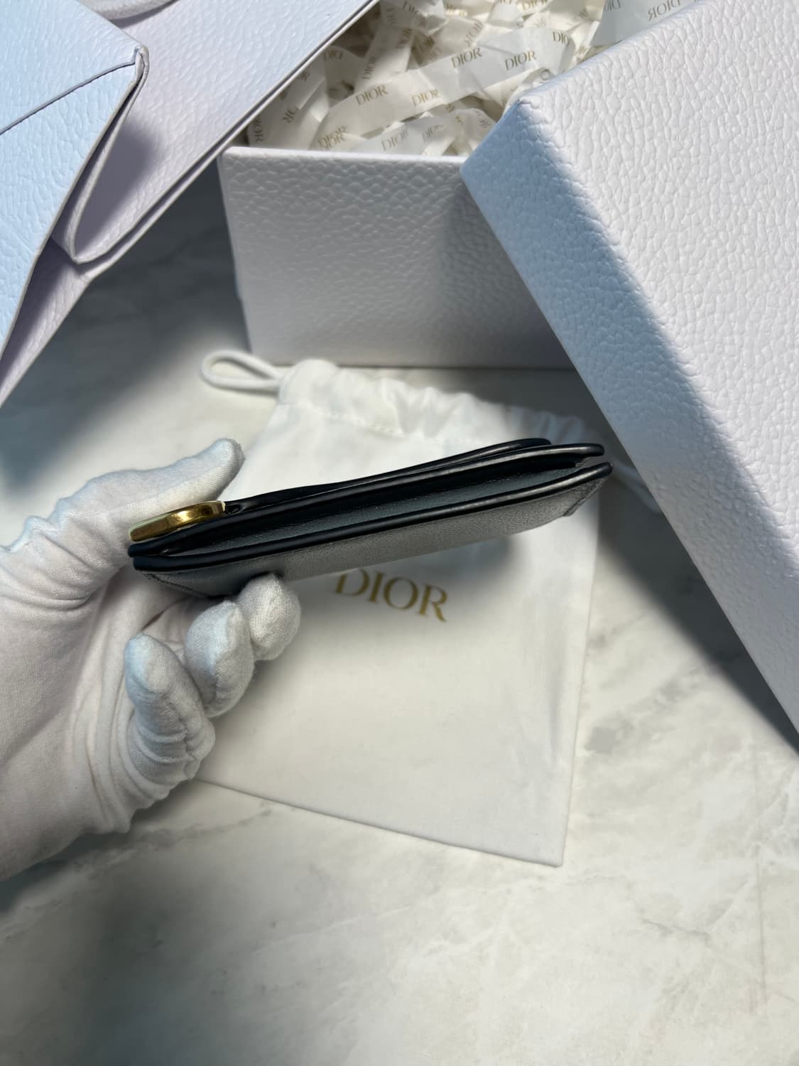 디올 새들 카드지갑 클라우드 블루 상품이미지5