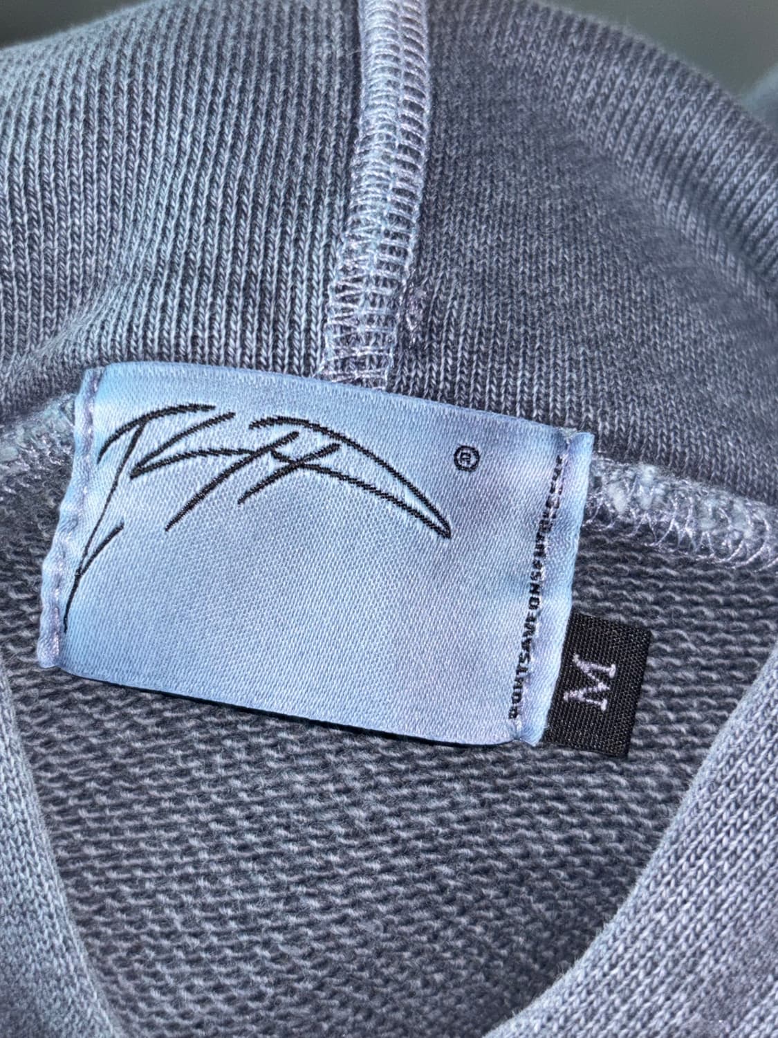 아이사피 I4P 후드티  상품이미지3