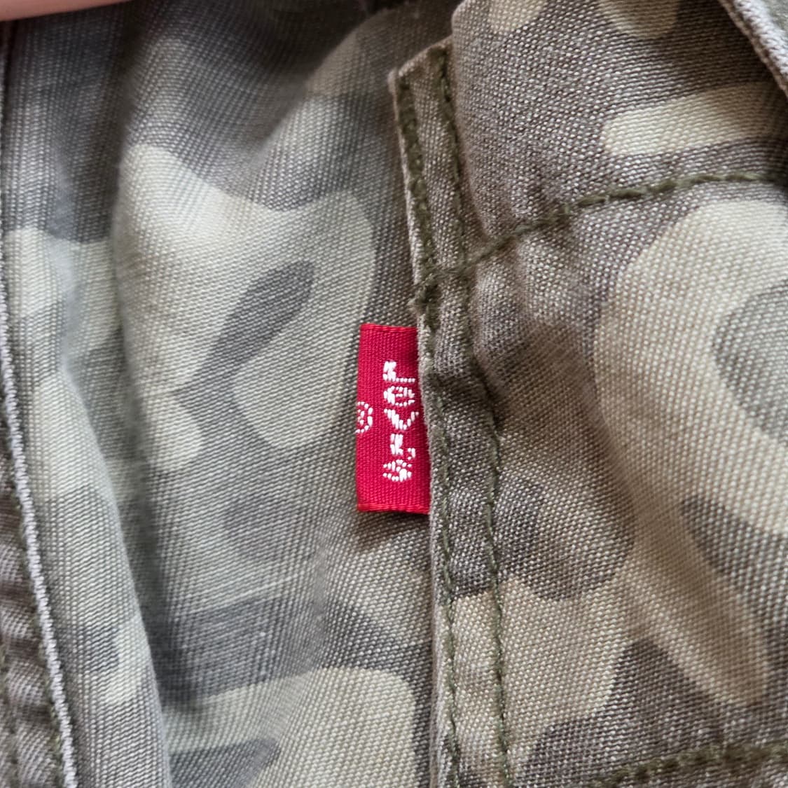 리바이스 밀리터리 카모 카고 팬츠 상품이미지4