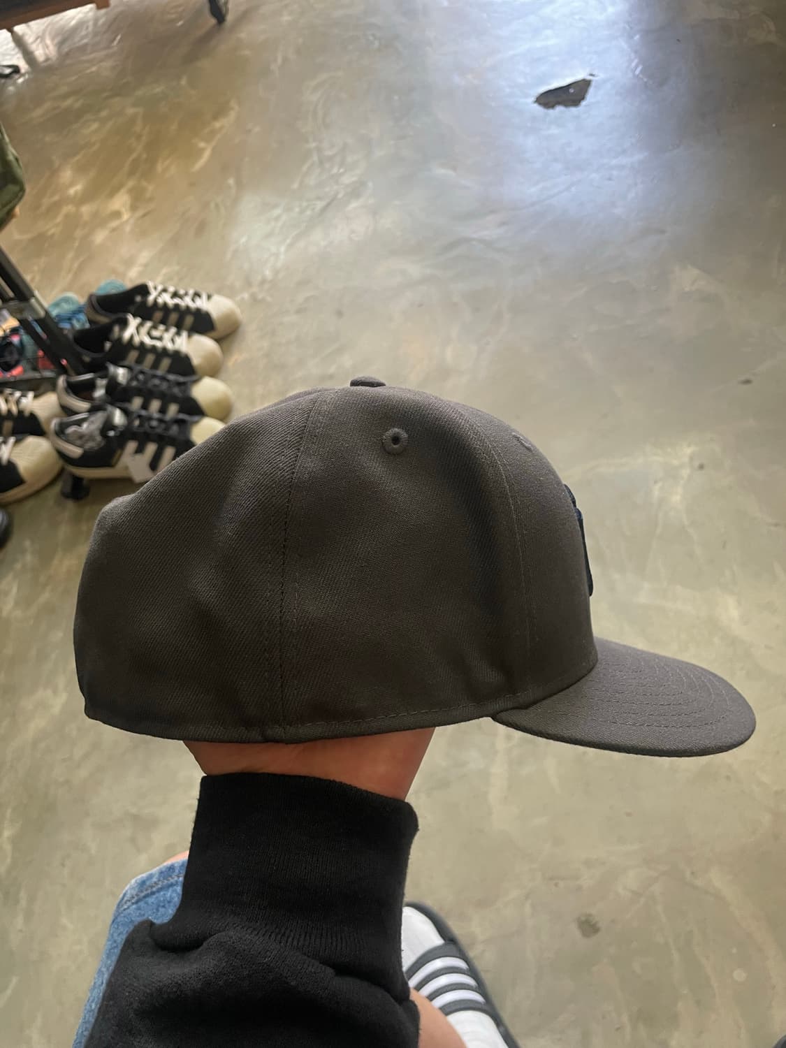 뉴에라 뉴욕 양키스 그라파이트 8( 63.5cm ) 상품이미지5