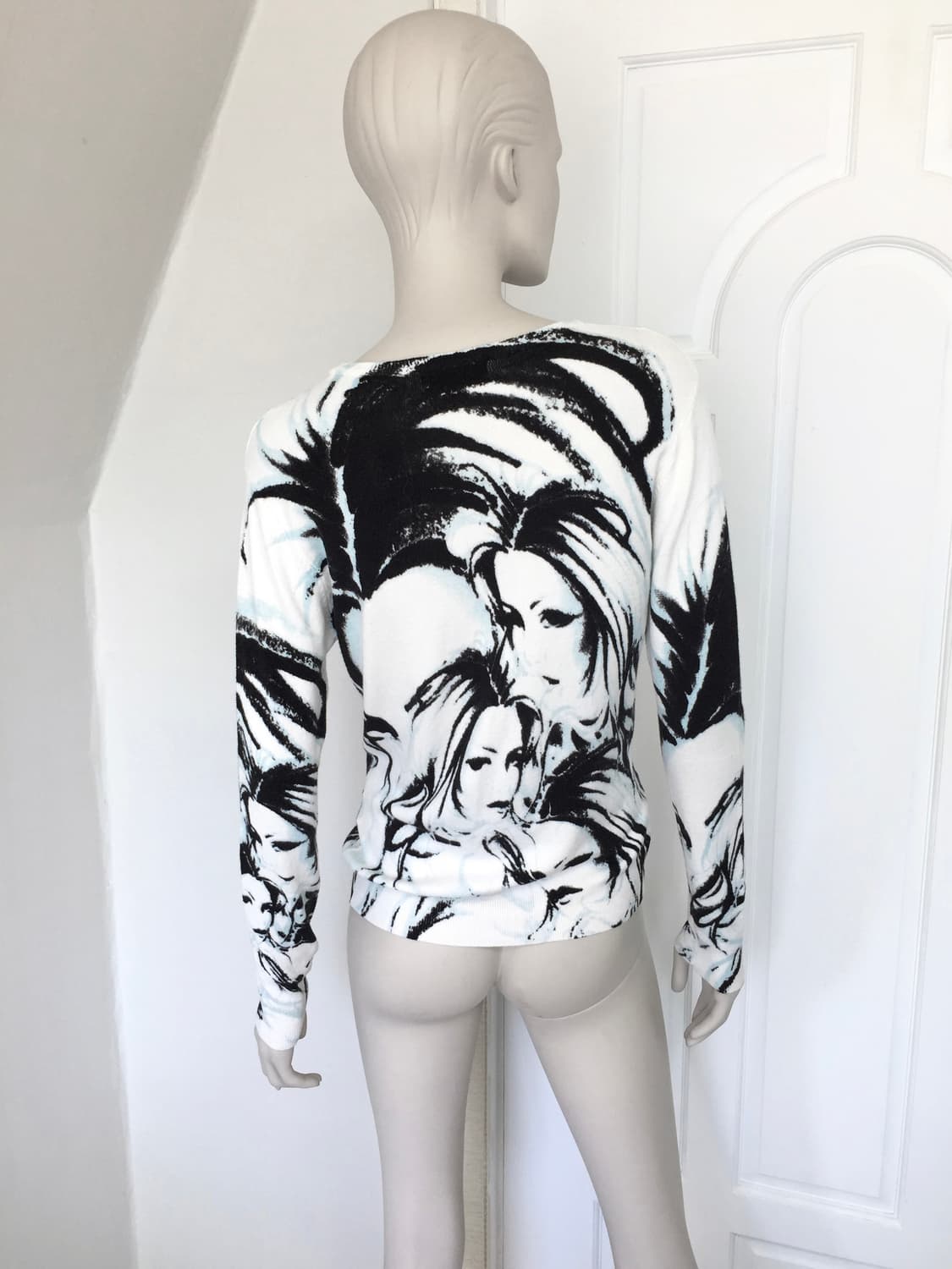 Custo Barcelona beaded Knit top 상품이미지6