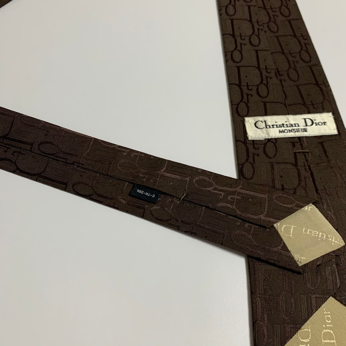 디올 오블리크 넥타이 명품 100실크 최상급 A+등급 브라운컬러 상품이미지8