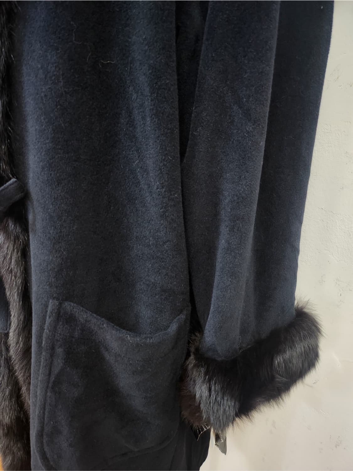 택있는새상품 울100ÉcrancioneSOLEN 블루폭스 퍼 후드 코트  상품이미지5