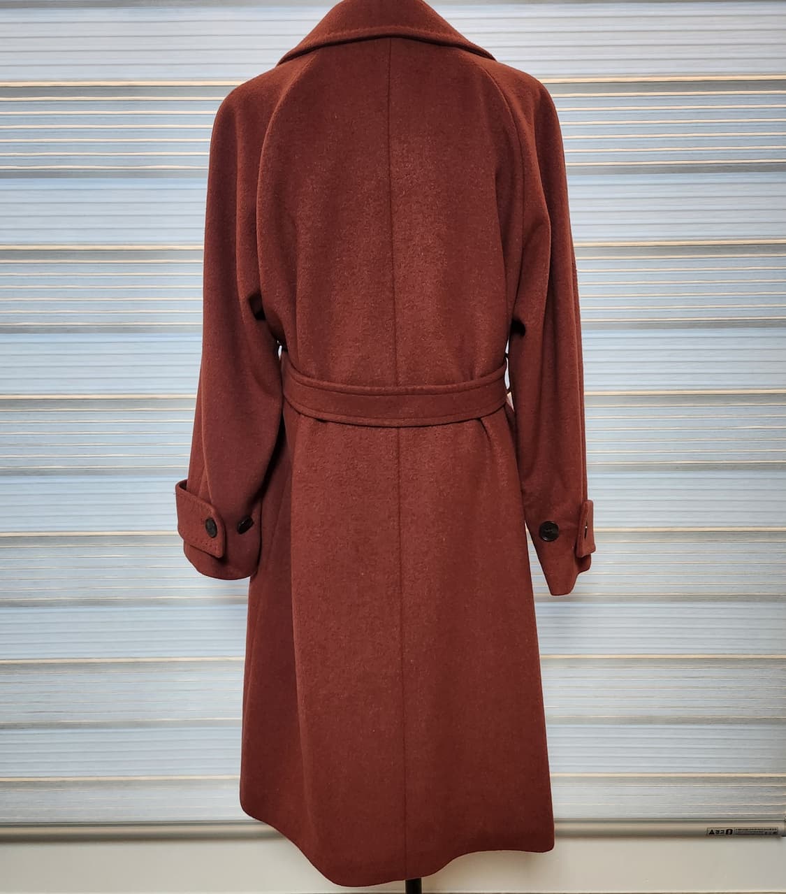 《새상품》더블 버튼 (울45%)롱코트
●프리 사이즈 (55~77가능) 상품이미지5