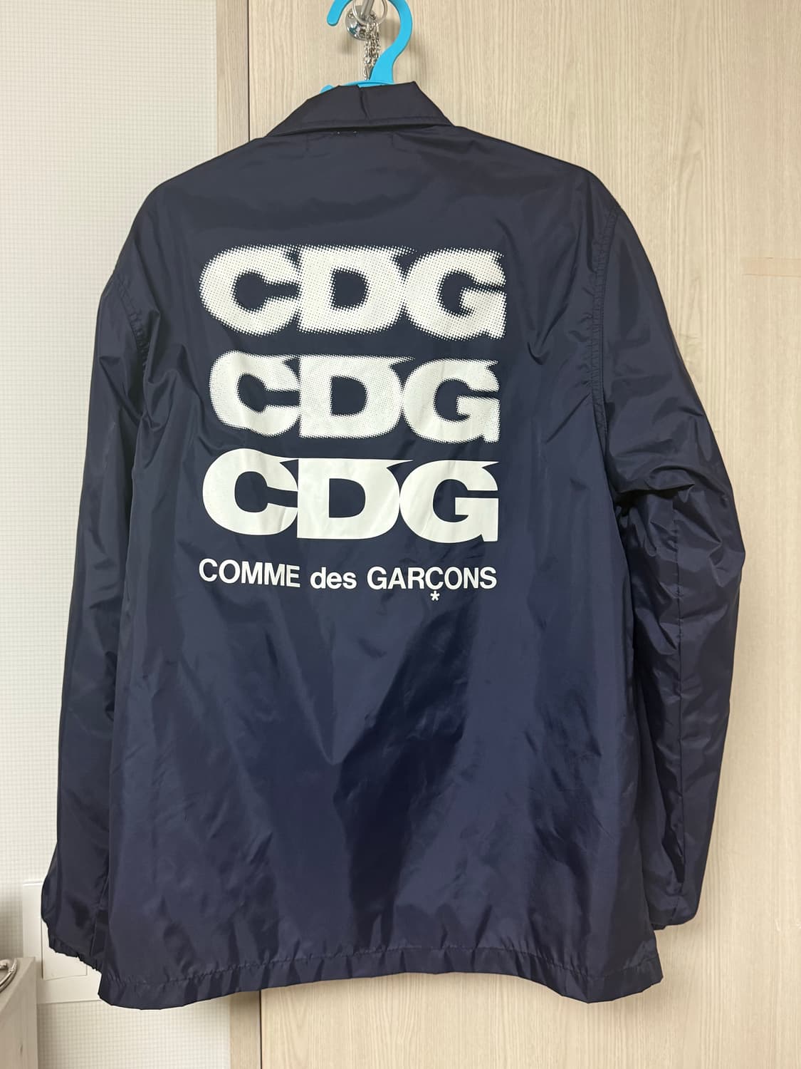 CDG 코치 자켓 네이비 상품이미지1