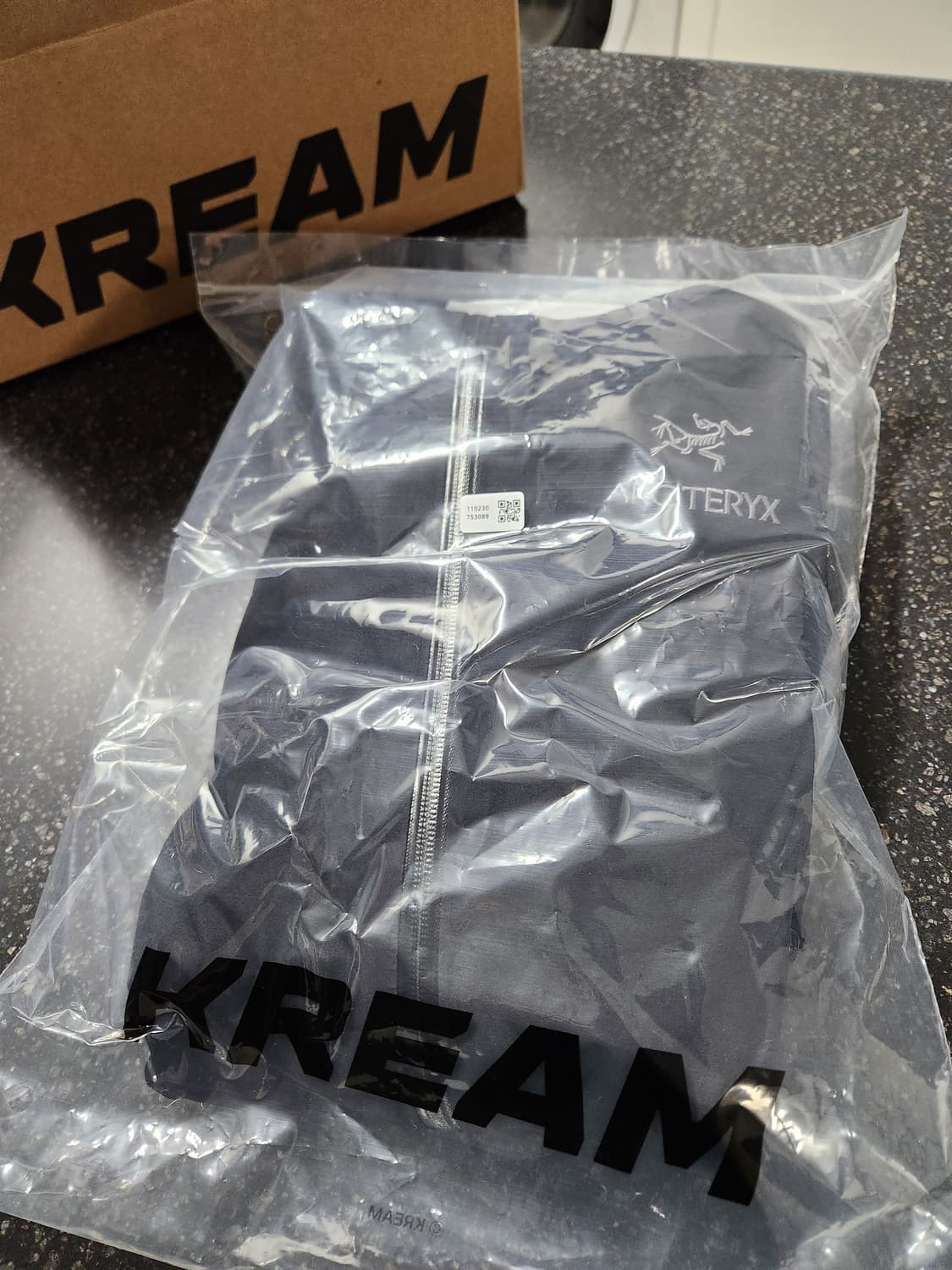 아크테릭스 베타LT M 크림검수 새제품 상품이미지3