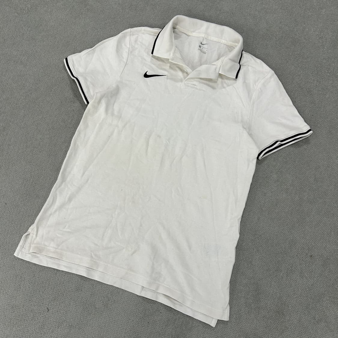 나이키 화이트 PK 반팔 티셔츠 m 상품이미지1