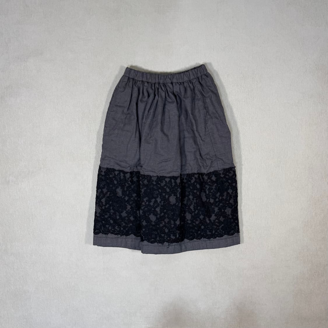 Gray Floral Lace Padded Skirt 상품이미지1