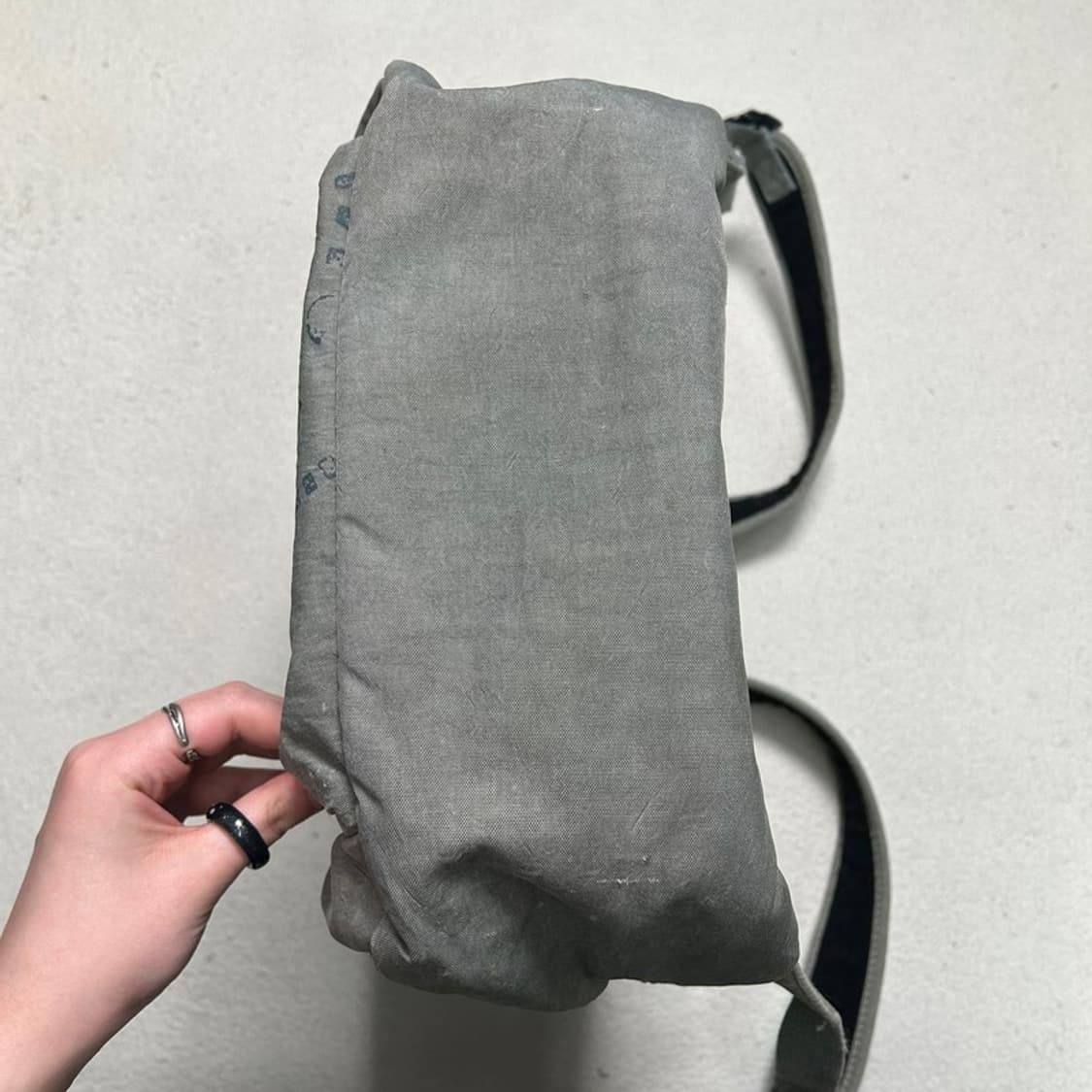 키플링 피그먼트 백팩 카키 그레이 상품이미지4