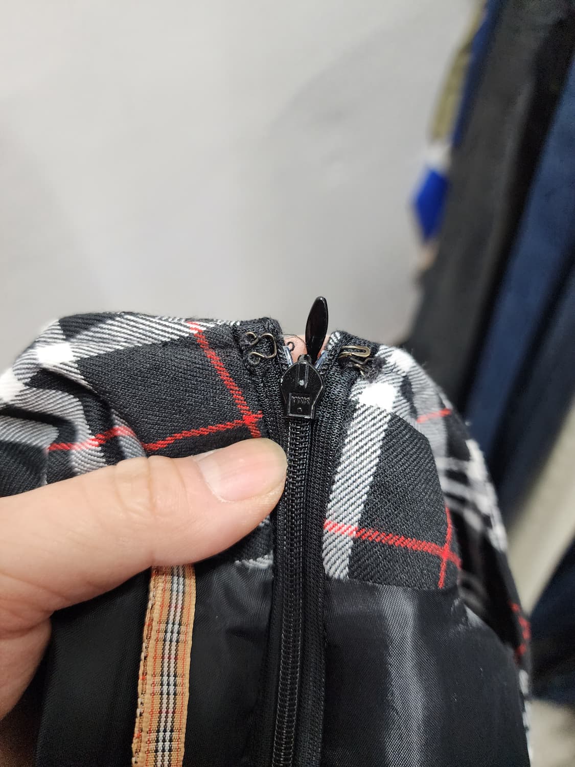 버버리 블루라벨 체크패턴 스커트  상품이미지4