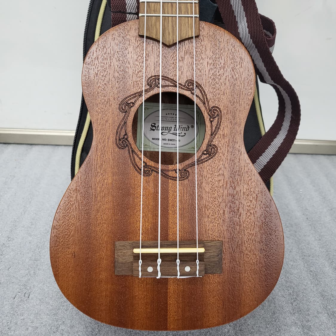 상태좋은Strong Wind 우쿨렐레 SW21-10 상품이미지4