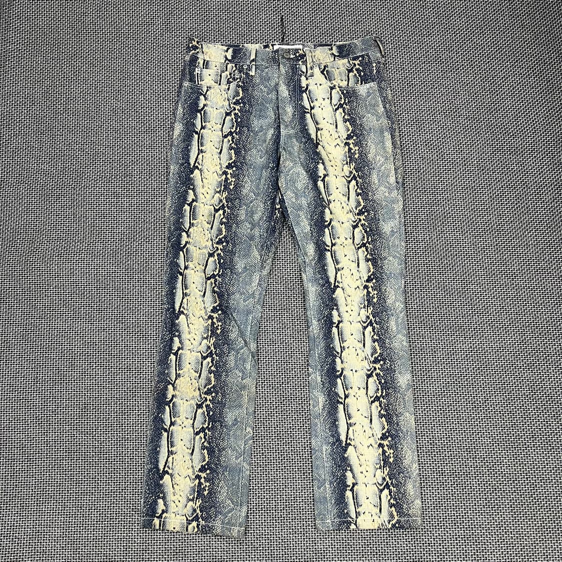 킹아카이브 파이톤 플레어 팬츠 상품이미지1