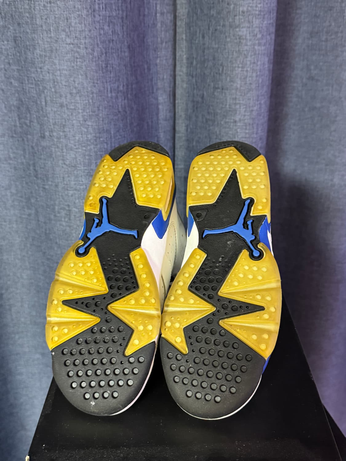 나이키 에어조던 6 흰파 운동화 상품이미지4