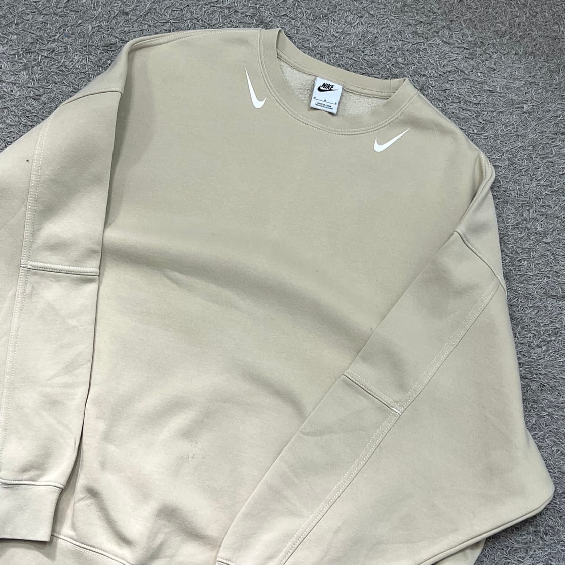 [95-100] 나이키 맨투맨 상품이미지1