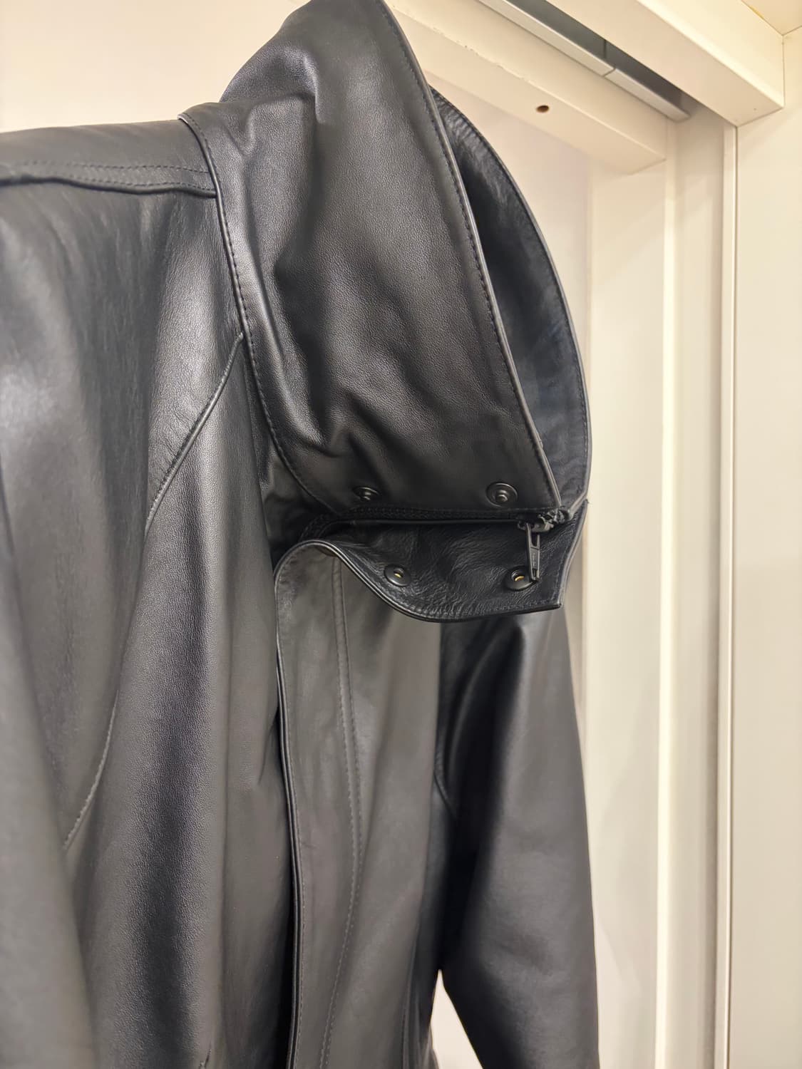 머듈 레더 파카 3사이즈 상품이미지5