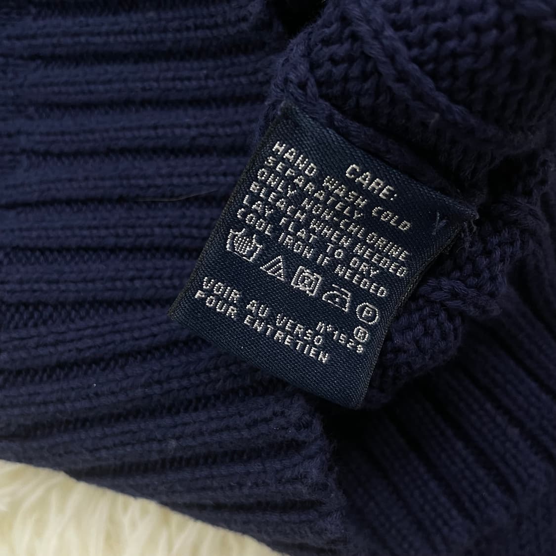 폴로 랄프로렌 포니 로고 브이넥 케이블 니트 네이비 상품이미지4