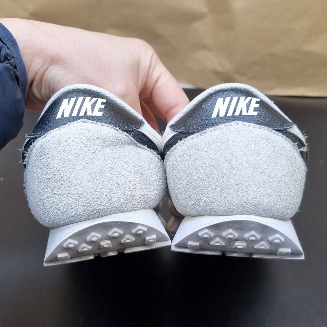 나이키 데이브레이크 흰검 여성운동화230  상품이미지4